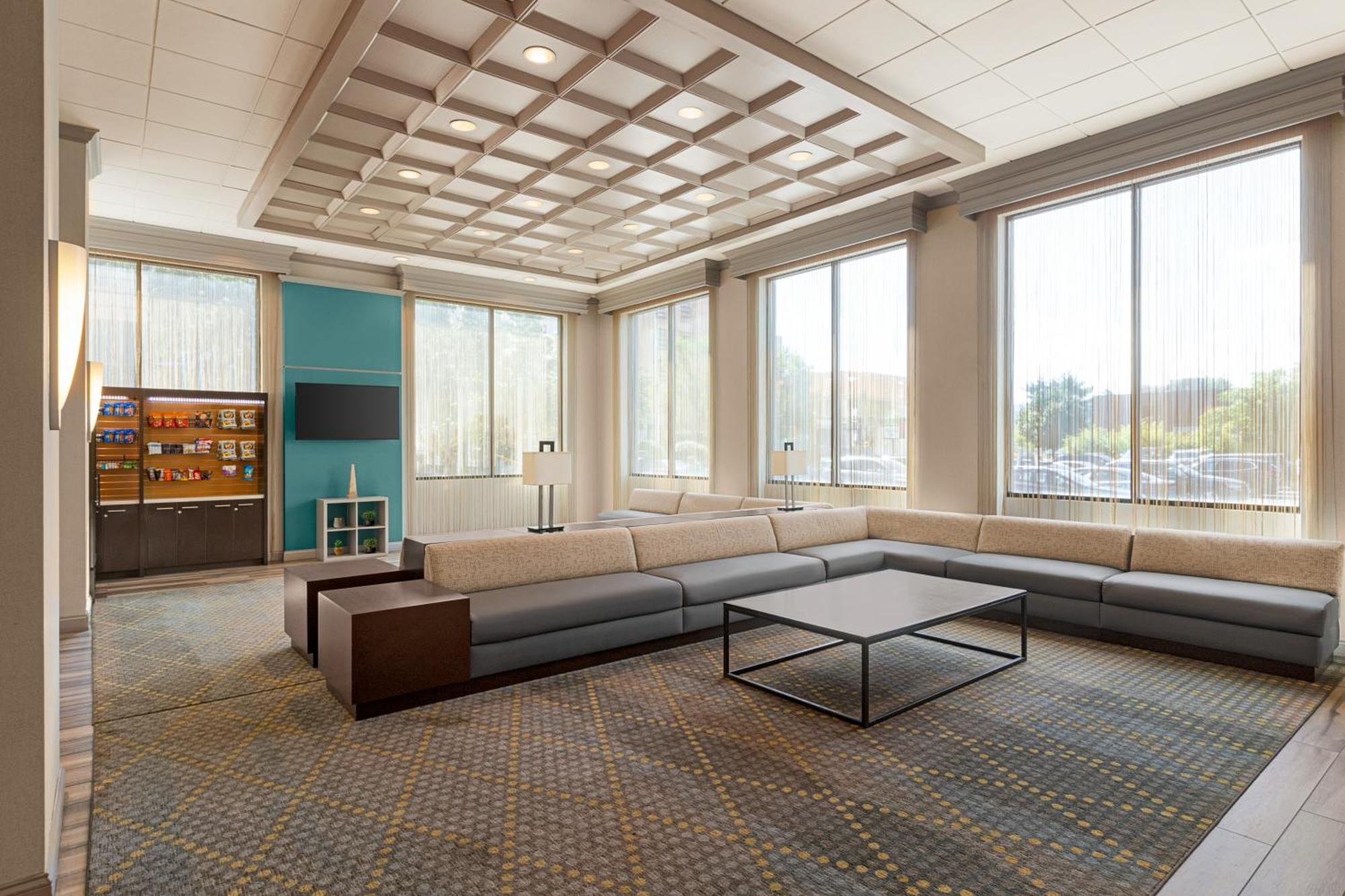 Holiday Inn Boston - Cambridge Area By Ihg Somerville Eksteriør billede
