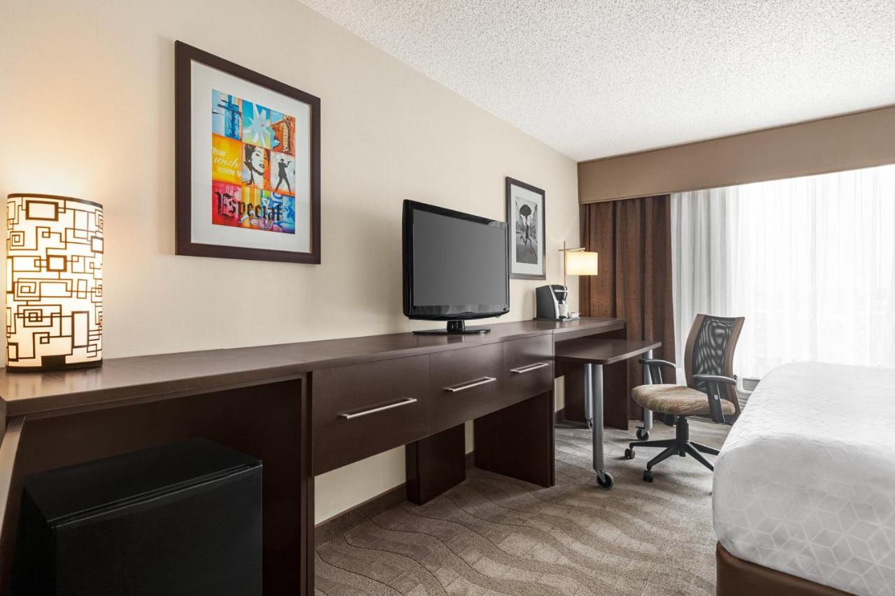 Holiday Inn Boston - Cambridge Area By Ihg Somerville Eksteriør billede