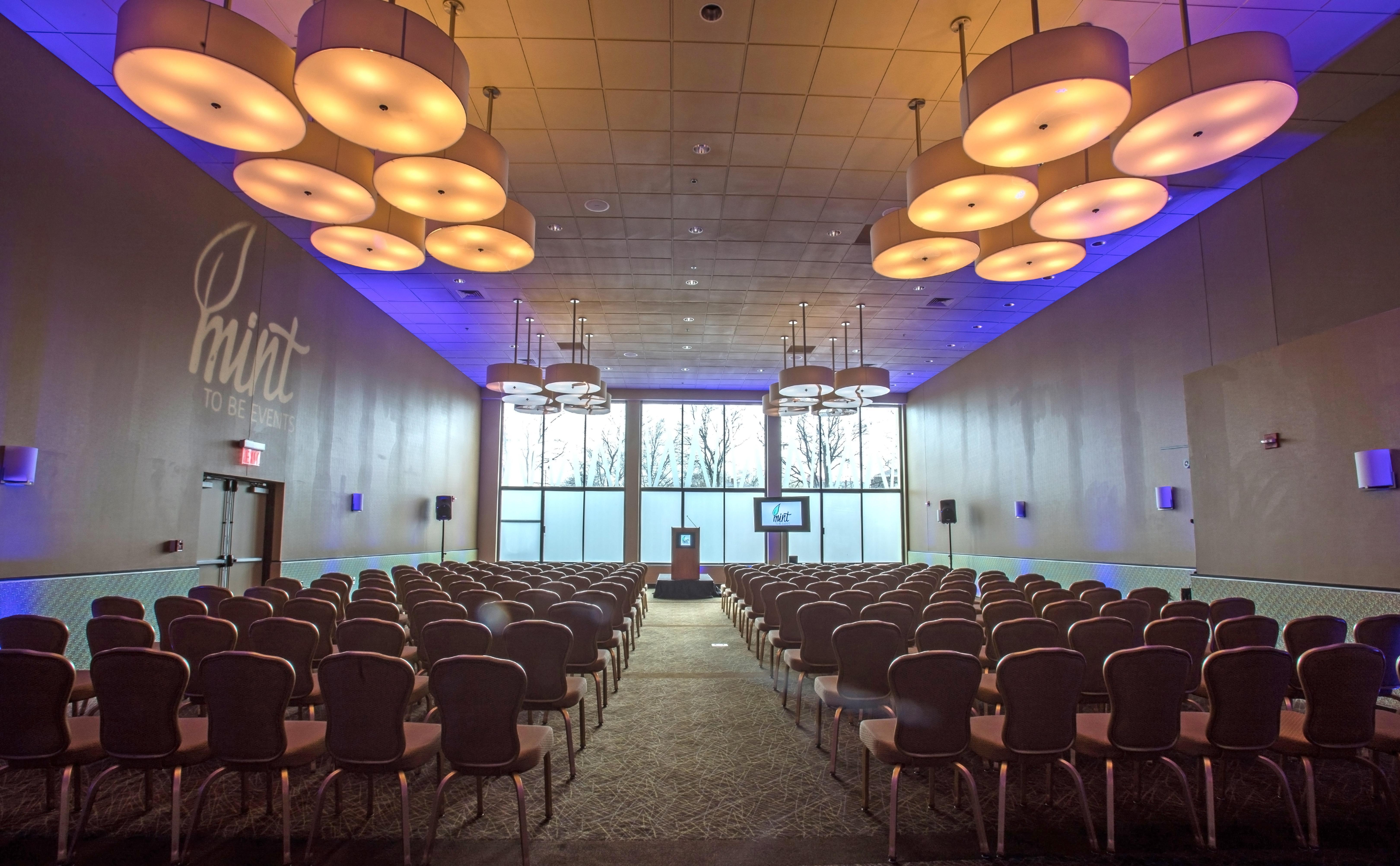 Holiday Inn Boston - Cambridge Area By Ihg Somerville Eksteriør billede